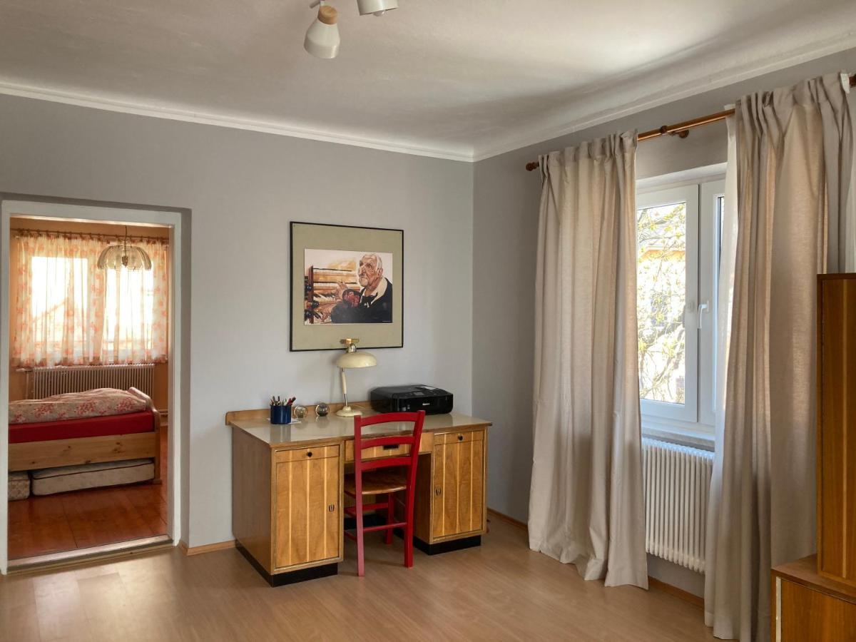 Baeckerei Mueller: Family Retreat With Mid-century Charm *