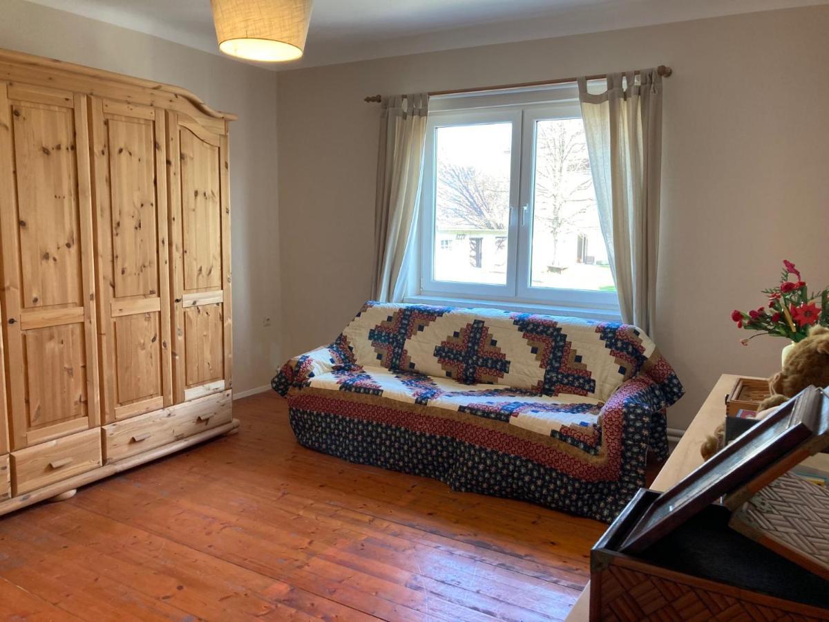 Apartment Baeckerei Mueller - Große Mit Mid Century Charme, Zentral, Sehr Gut Für Familien, Privat, Stadt&natur, Café Im Haus *